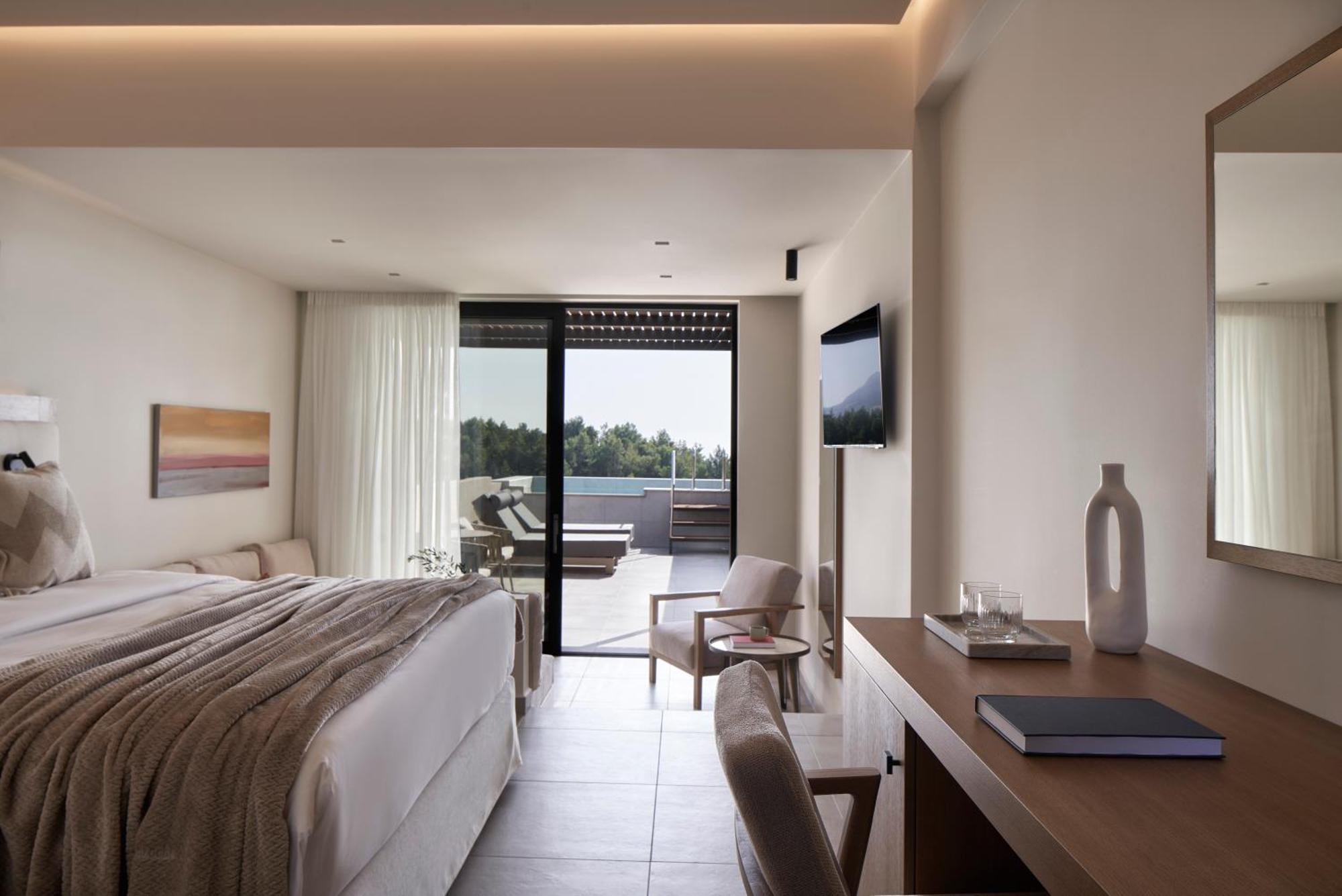 Celestial All Suites Afrato Habitación foto